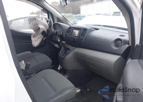 2017 Nissan Nv200 Sv z USA, uszkodzony, nr VIN 3N6CM0KN2HK716135